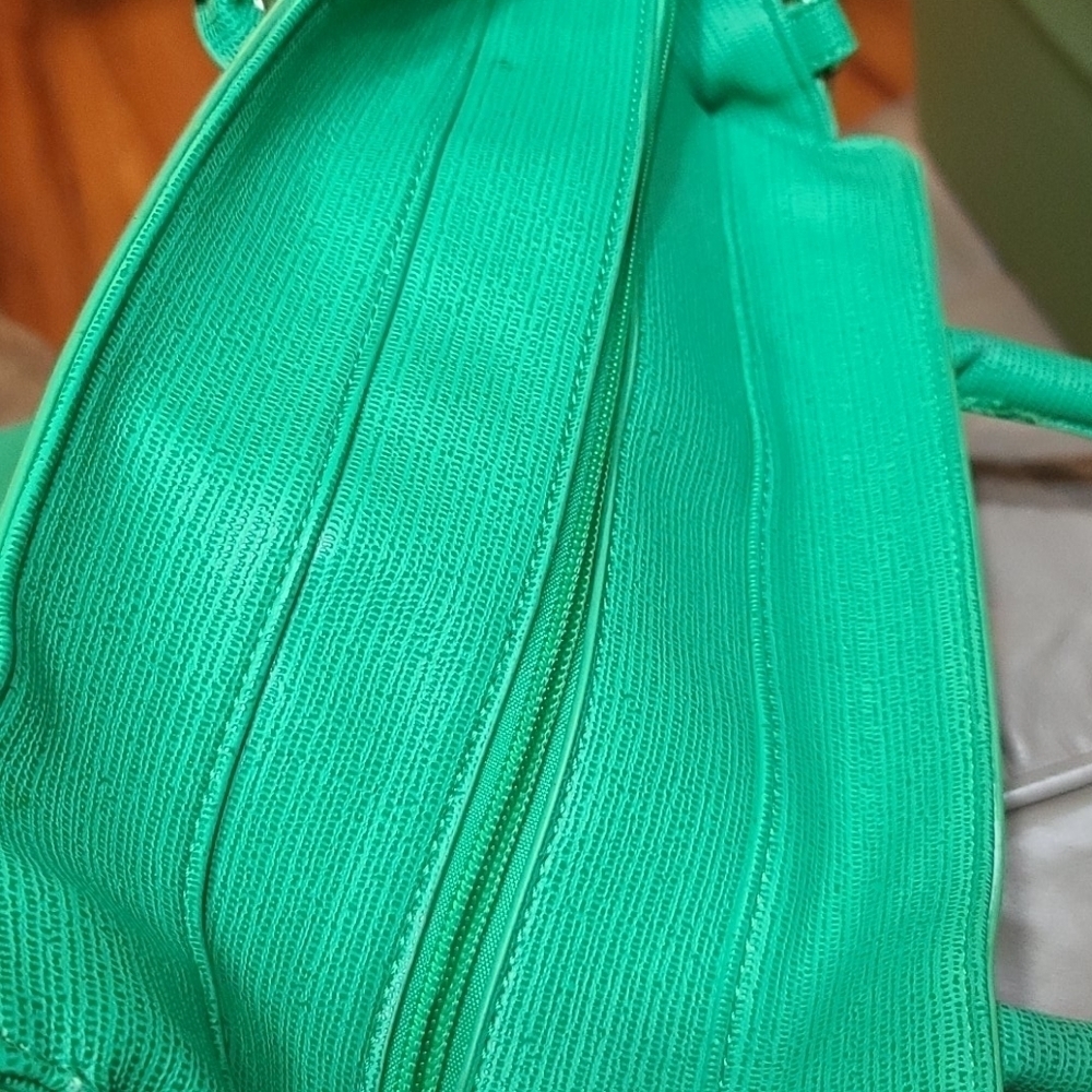 Just Fab oversized purse‎ w/handles & long straps - Picture 9 of 10